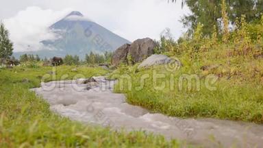 菲律宾<strong>比科尔</strong>省的马永火山。 从火山流出的山河。